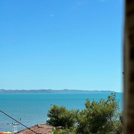 Hotel Vila Mare ドゥラス エクステリア 写真