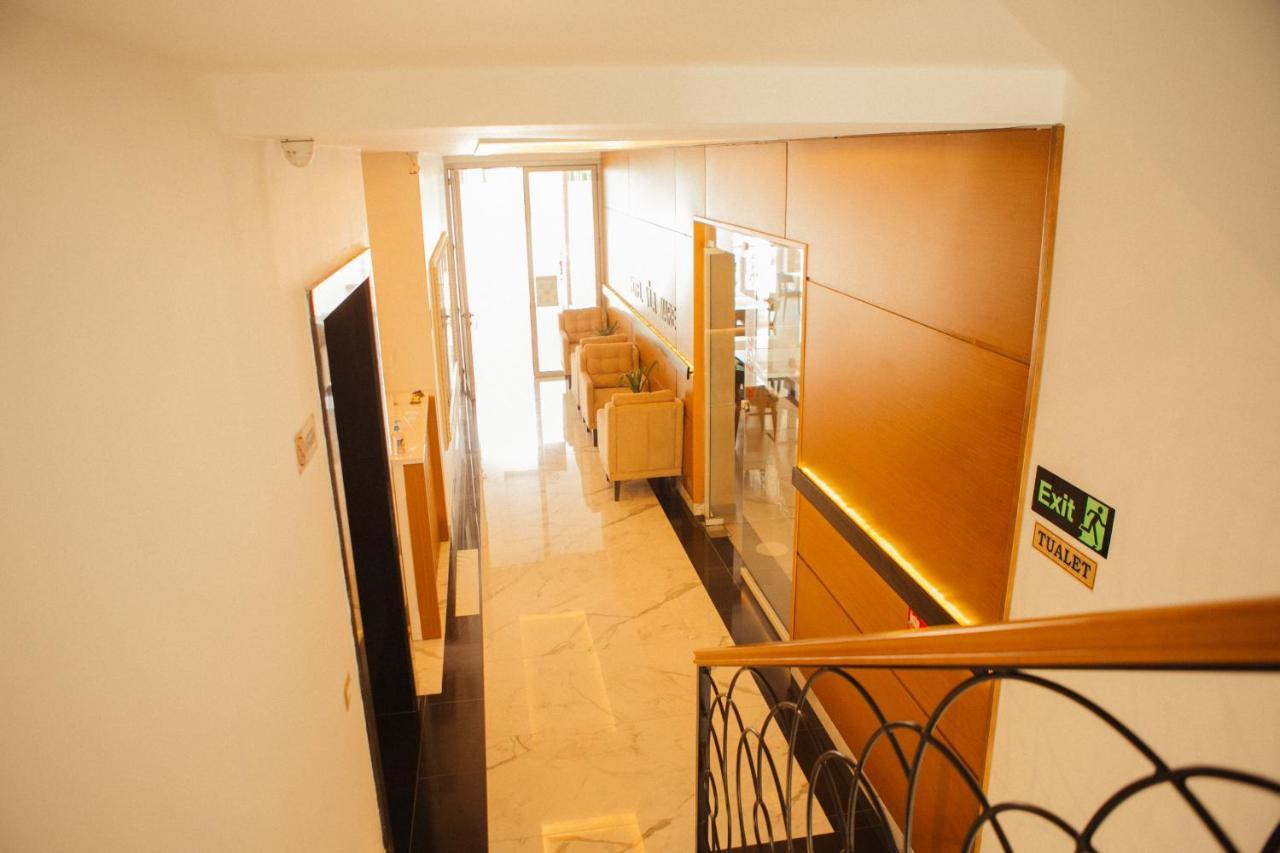 Hotel Vila Mare ドゥラス エクステリア 写真