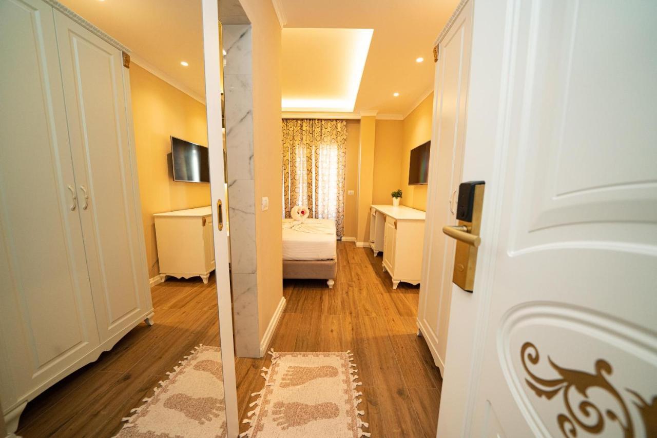 Hotel Vila Mare ドゥラス エクステリア 写真
